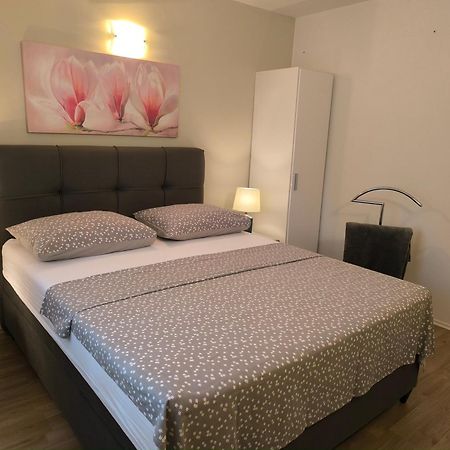 Villa Seaview With Pool - Apartment Cotton Trogir Bagian luar foto